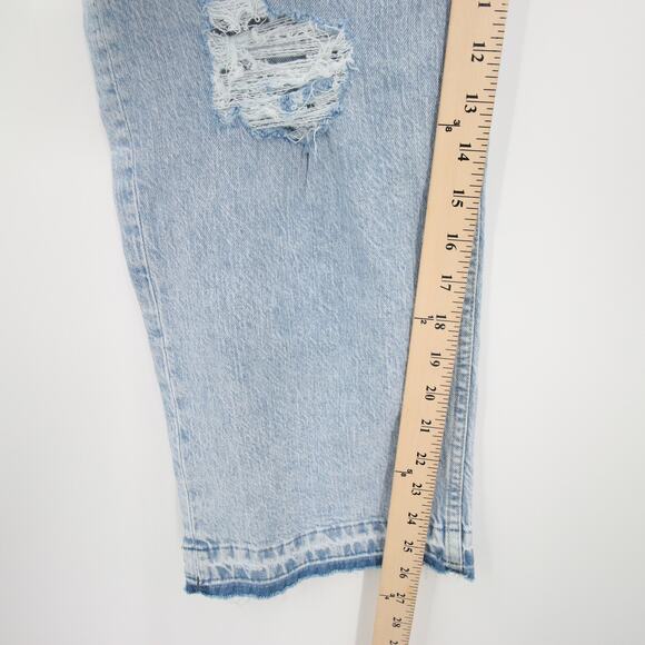 Arizona Jeans Light Wash Blue Distressed Raw Hem High Rise Vintage Straight 15 - Picture 6 of 14
